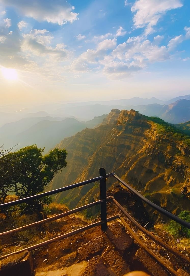 Mahabaleshwar Honeymoon Retreat